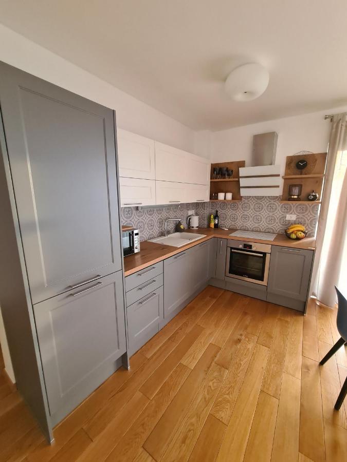 Mariposa Makarska 83M2 New Apartment With Garage Экстерьер фото